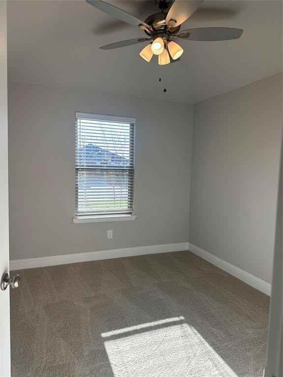 467 Cypress Ln - Photo 3 of 15