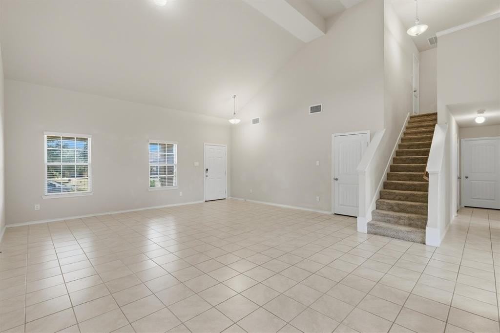 1407 Slate St - Photo 4 of 22