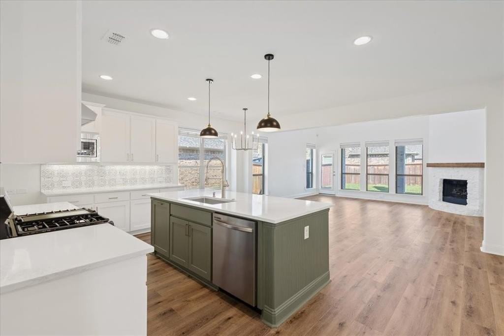 3621 Wagon Wheel Way - Photo 3 of 36