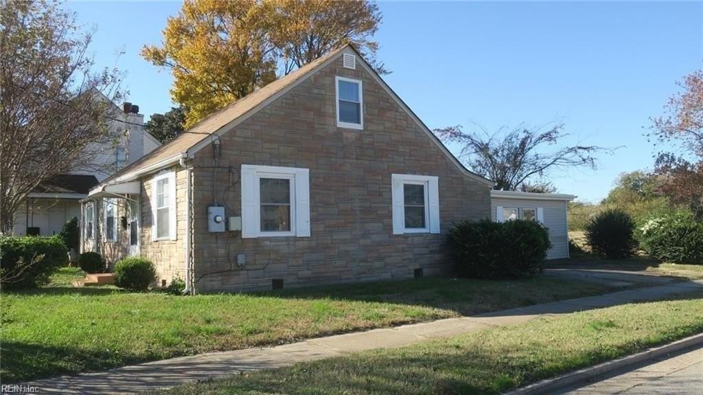 1163 18th St - Photo 3 of 23