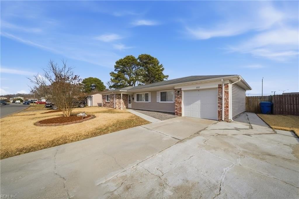 1152 Gladiola Cres - Photo 6 of 48