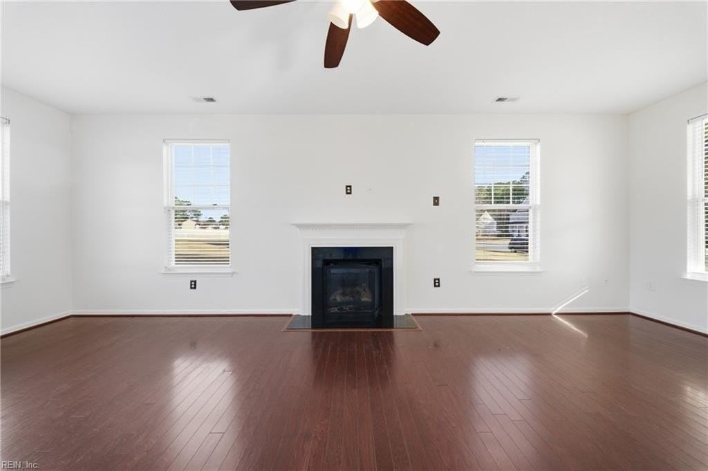 3010 Indian Point Rd - Photo 7 of 34