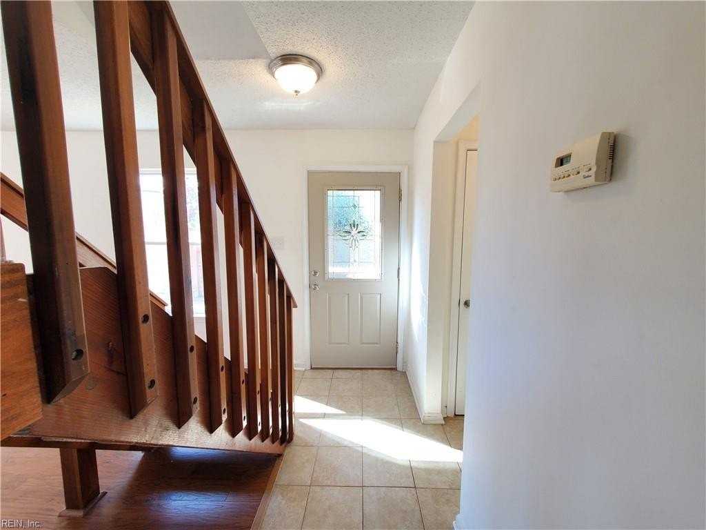 833 Quesnel Dr - Photo 6 of 18