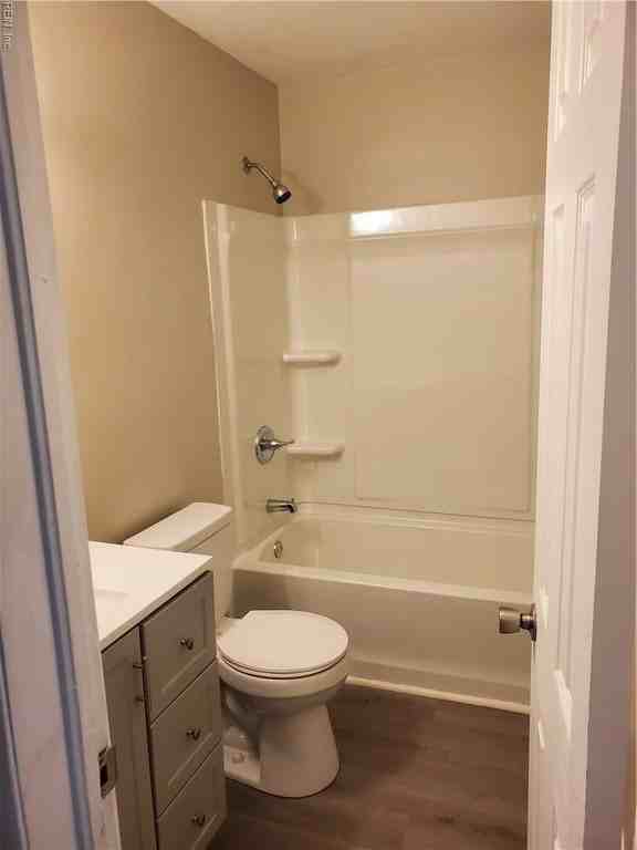 2919 Myrtle Ave - Photo 7 of 38