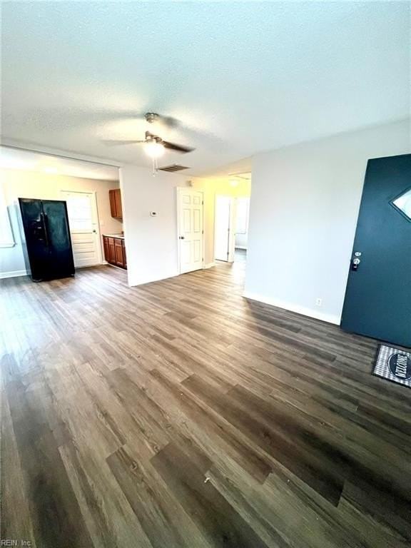 300 Naval Base Rd - Photo 7 of 32