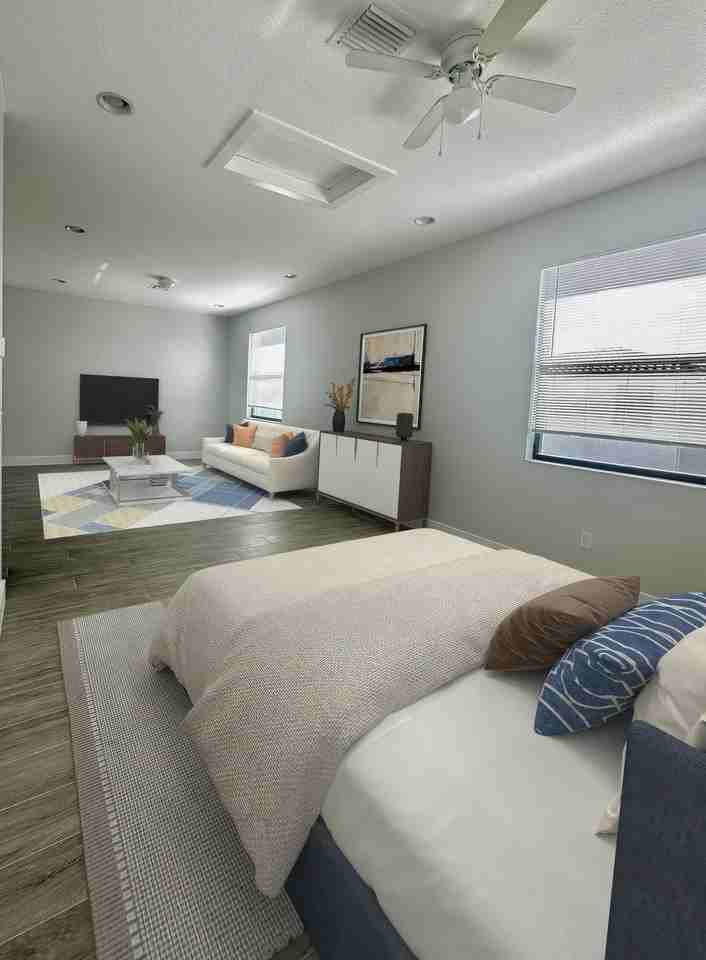 5032 Grandiflora Rd - Photo 3 of 40