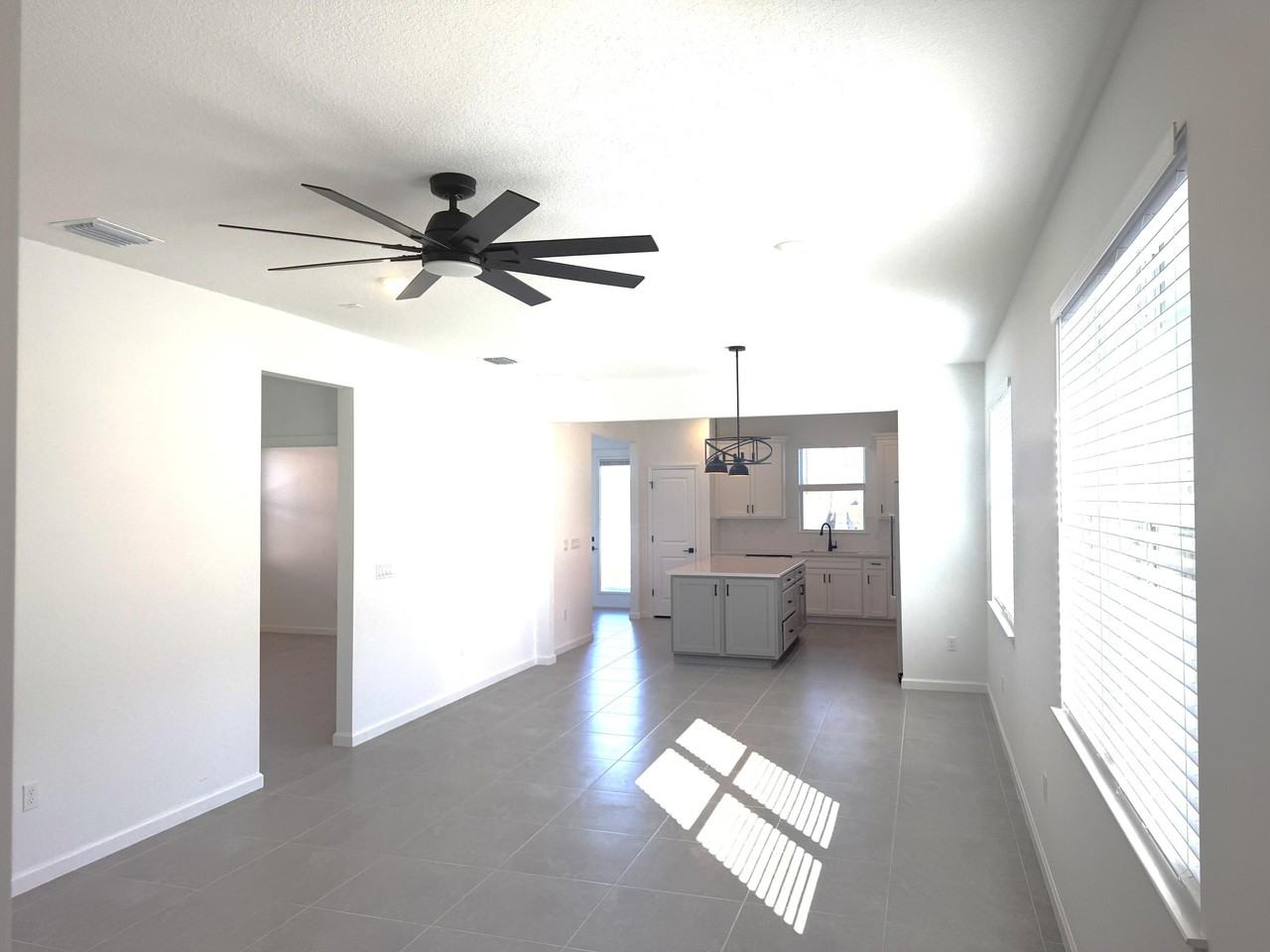 4450 Pinafore St - Photo 5 of 41