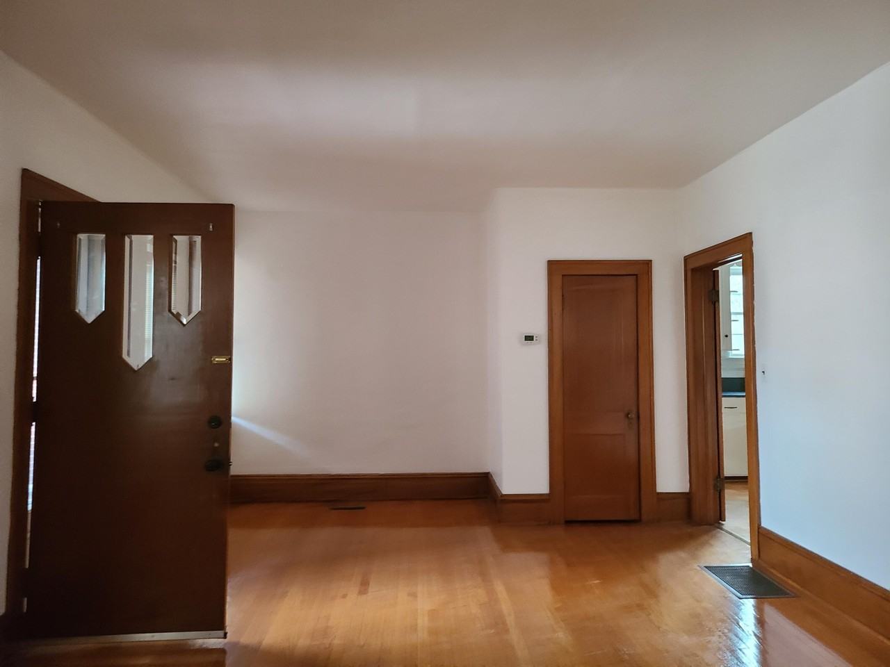 3214 Forest Hill Ave Nw #B - Photo 3 of 12