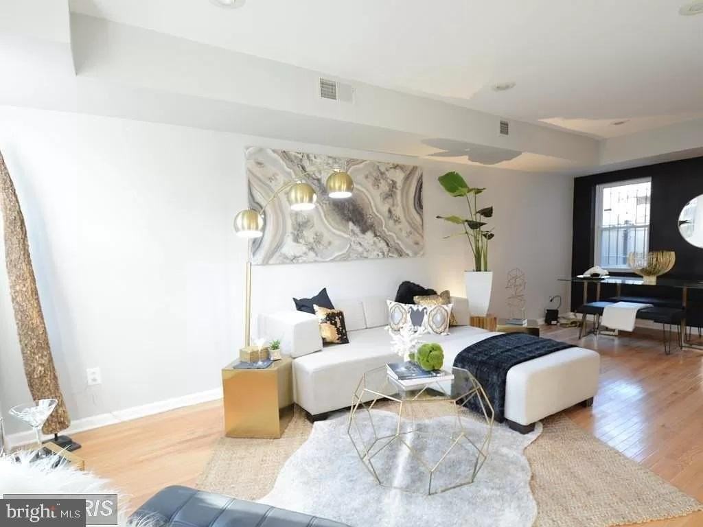 624 14th Pl Ne - Photo 2 of 22