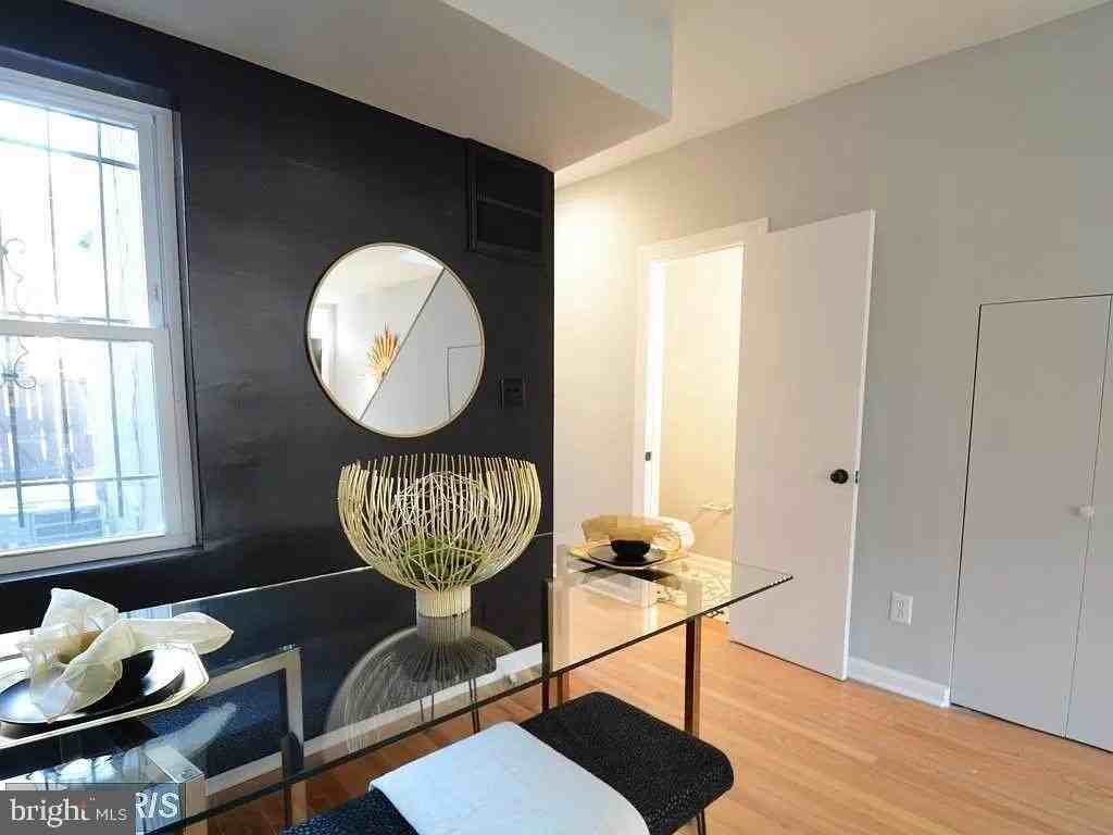 624 14th Pl Ne - Photo 6 of 22