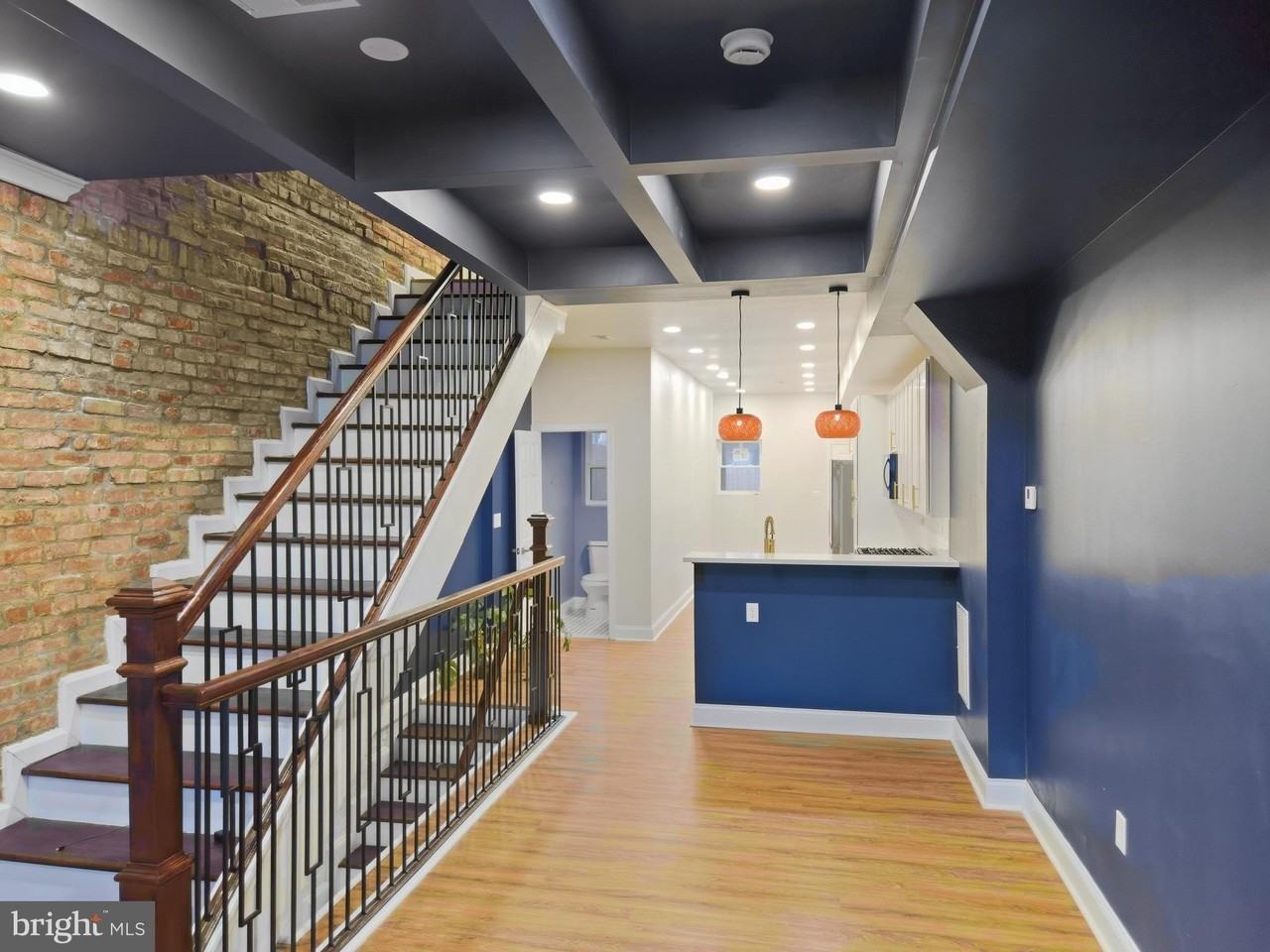 2321 Mcculloh St - Photo 4 of 29