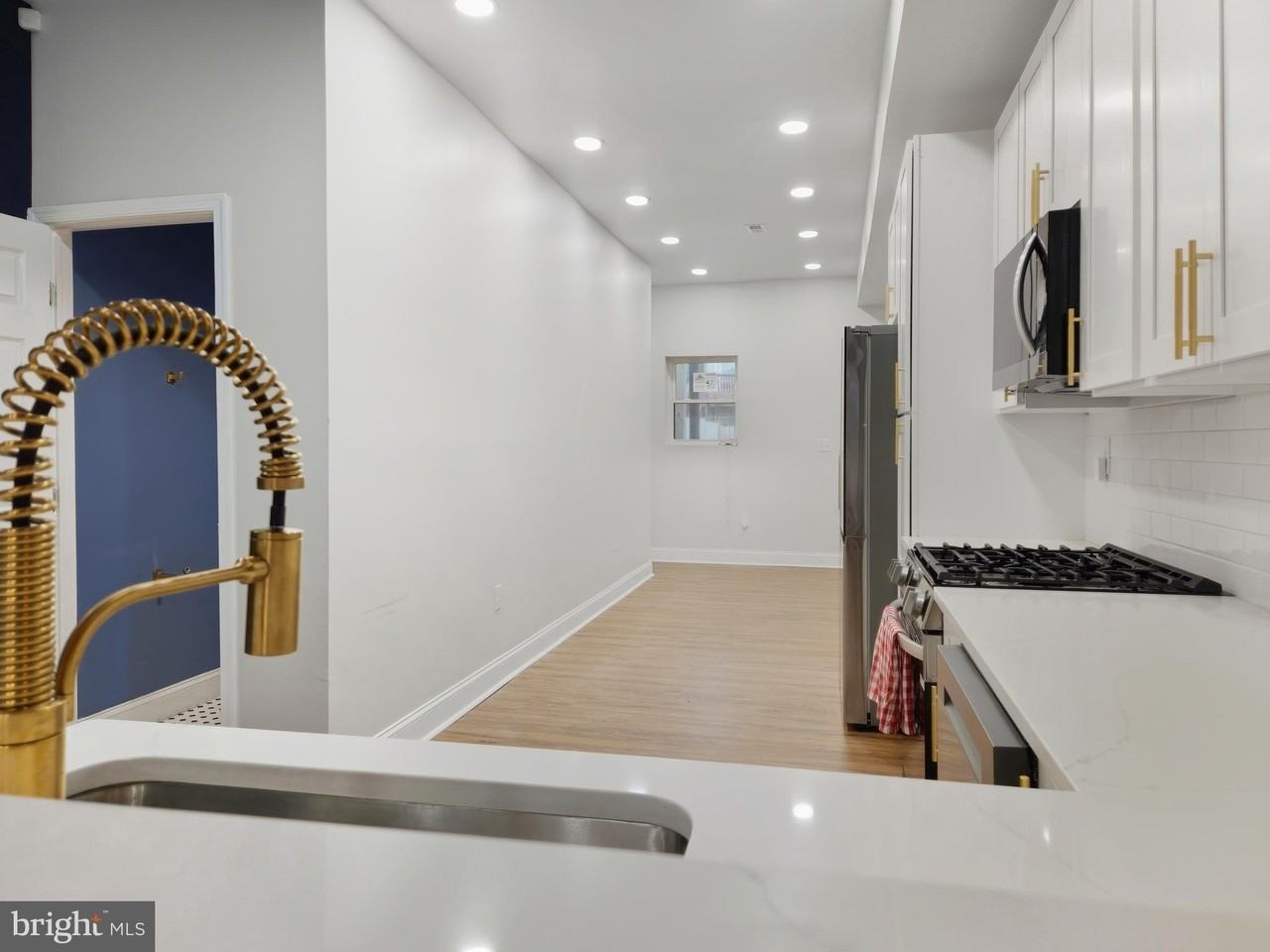 2321 Mcculloh St - Photo 5 of 29