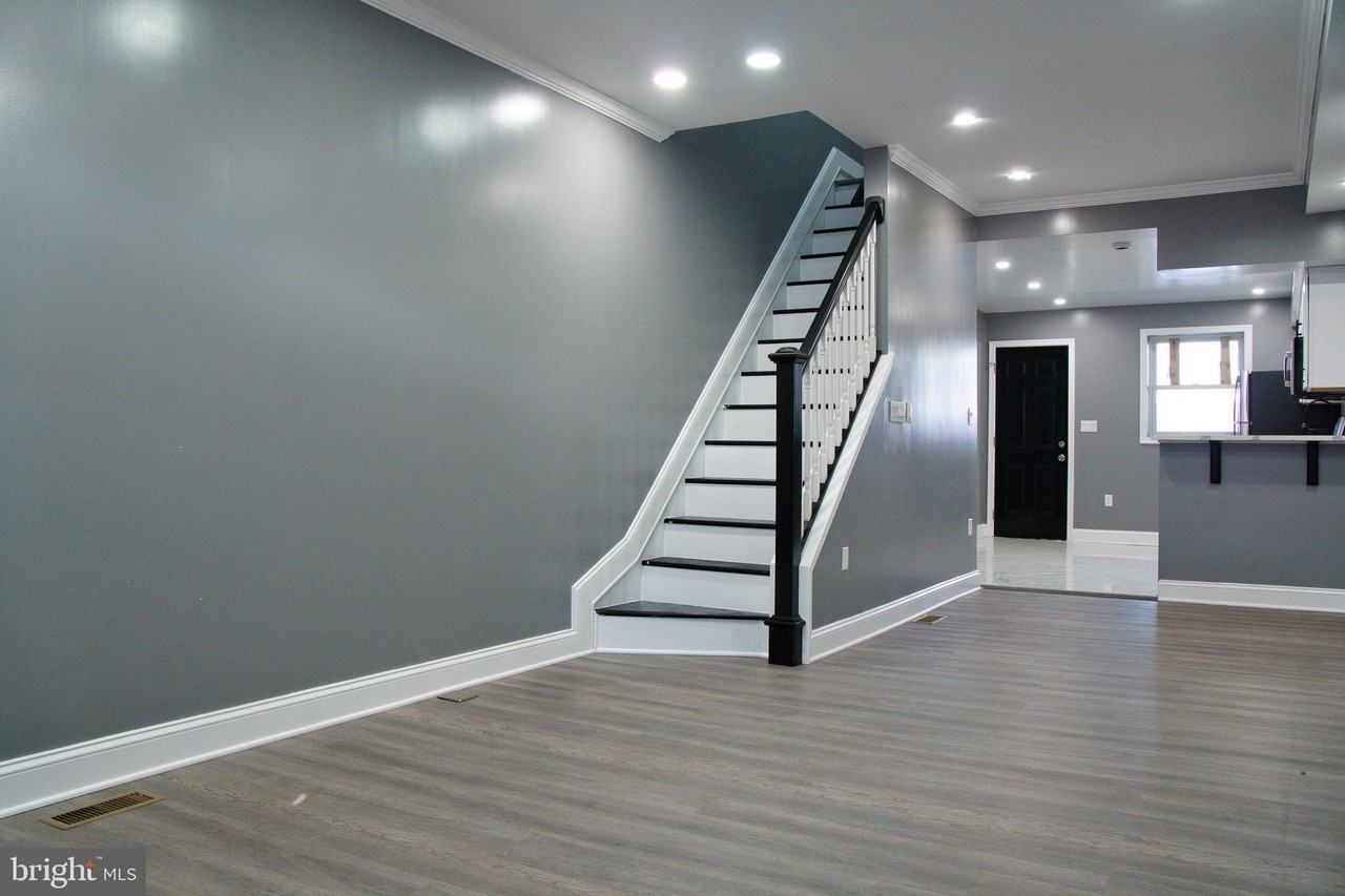 1604 Cliftview Ave - Photo 3 of 34