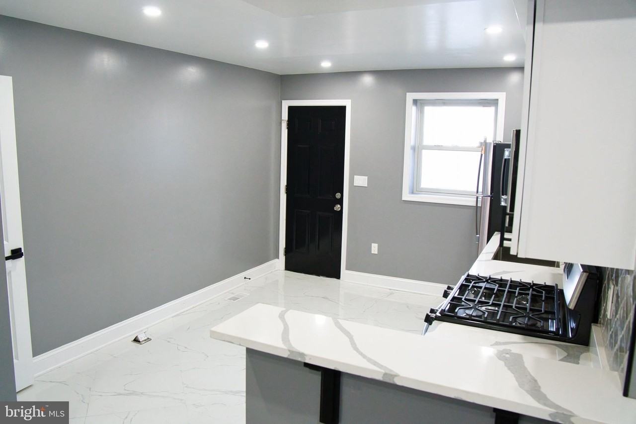 1604 Cliftview Ave - Photo 6 of 34