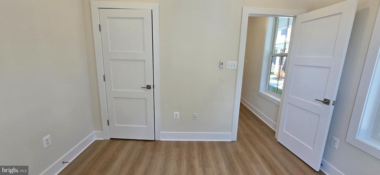 426 Chapel Aly Unit 8 #8 - Photo 6 of 41