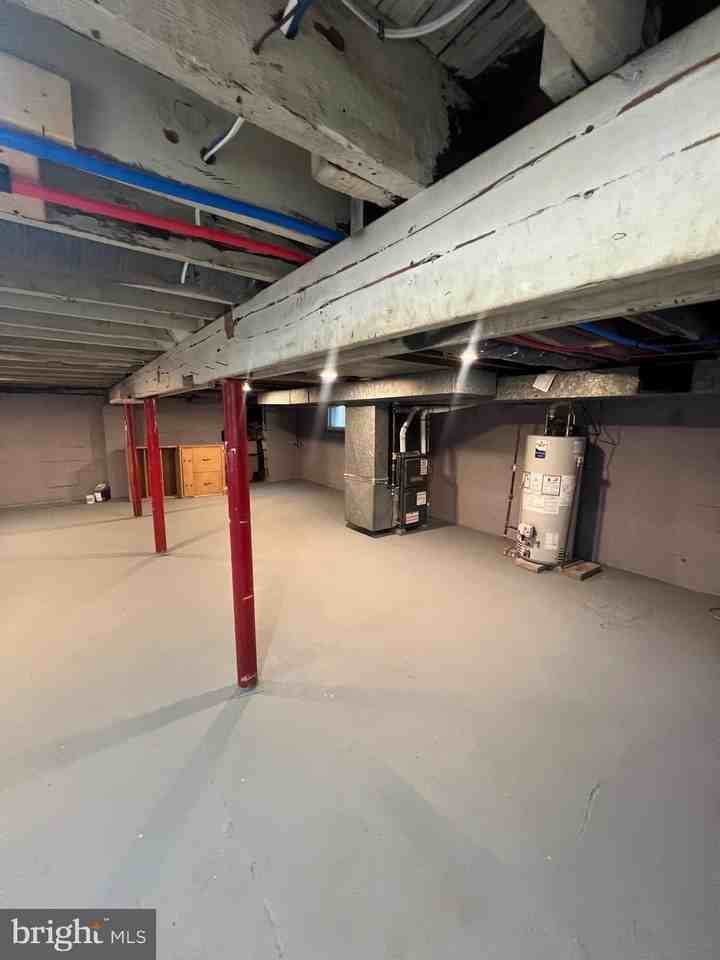 169 Lawn Park Ave - Photo 3 of 15