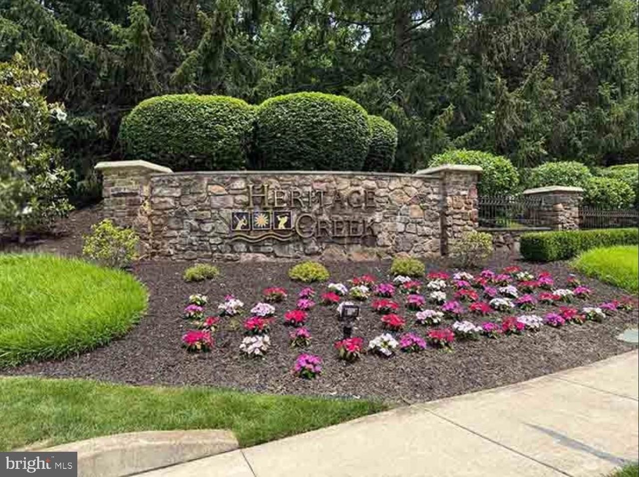 950 Nathaniel Trl - Photo 4 of 50