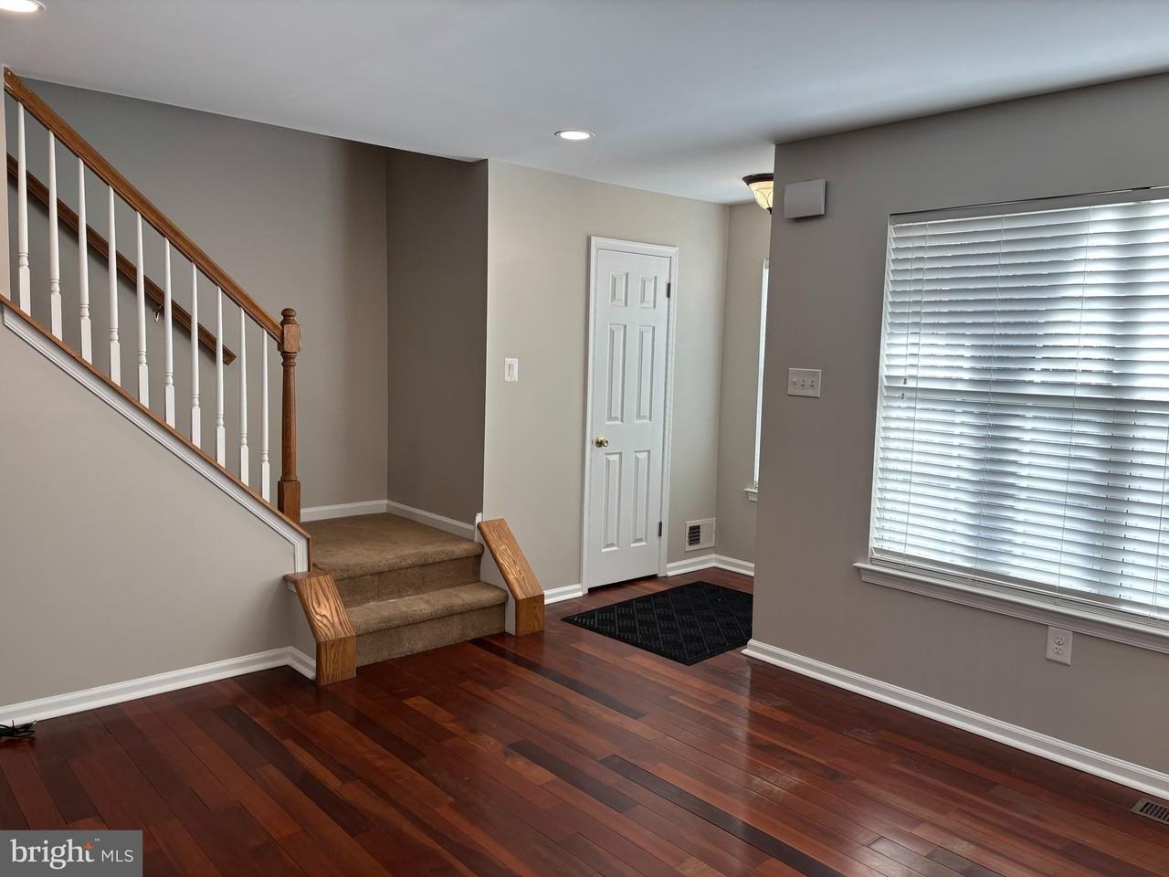 4101 Captain Molly Cir - Photo 4 of 30