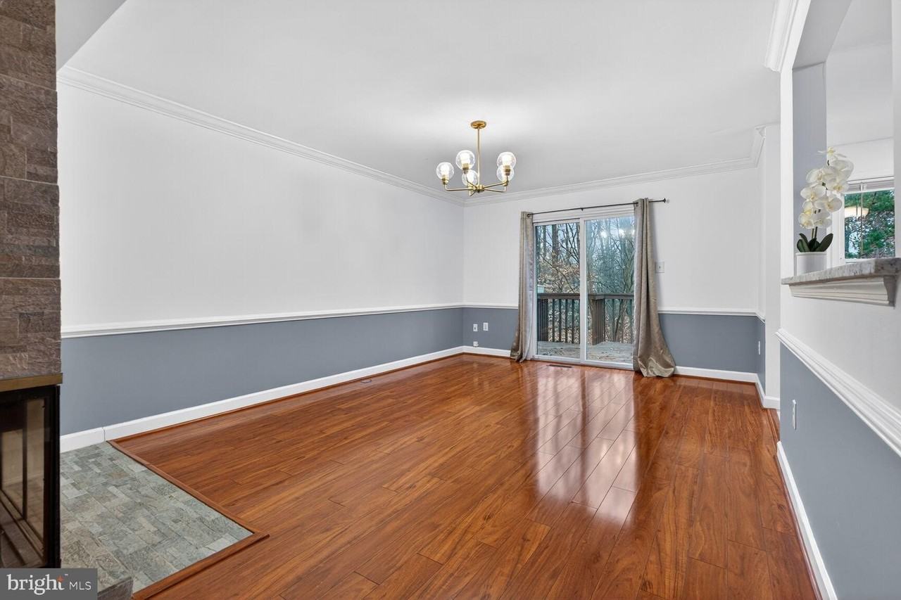 12655 Wimbley Ln - Photo 4 of 27