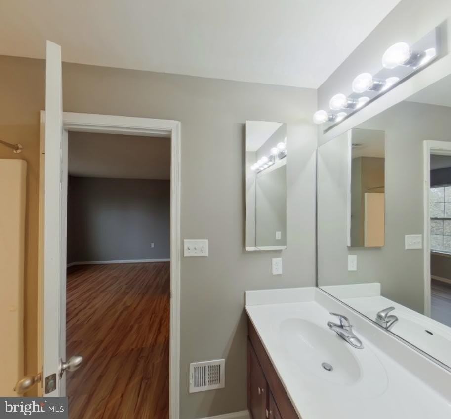 136 Checko Ct - Photo 4 of 7