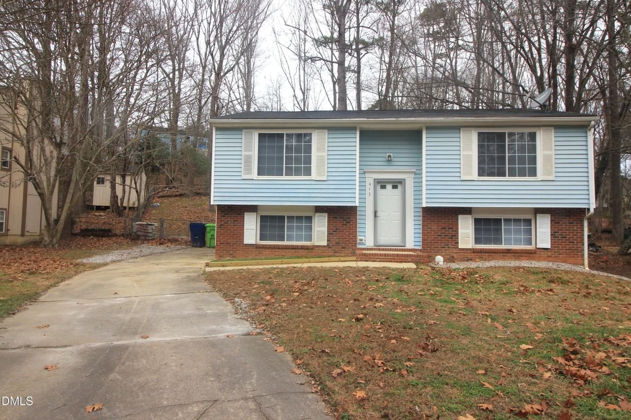 413 Drolmond Dr - Photo 2 of 19