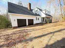 featured image of 1043 Shadywood Ln