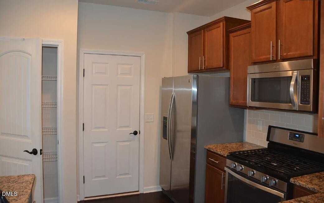 102 Brier Crossings Loop - Photo 5 of 12