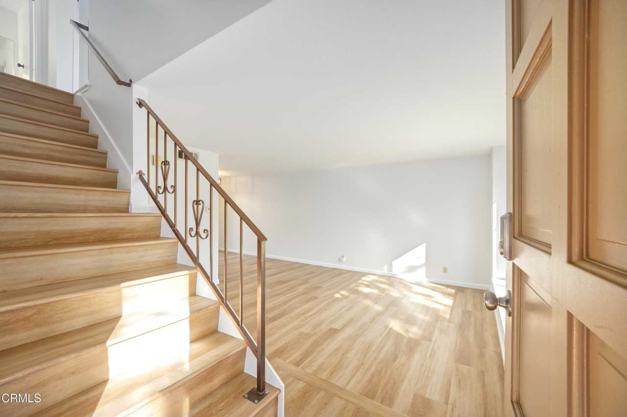 1534 Eland Ln - Photo 2 of 16