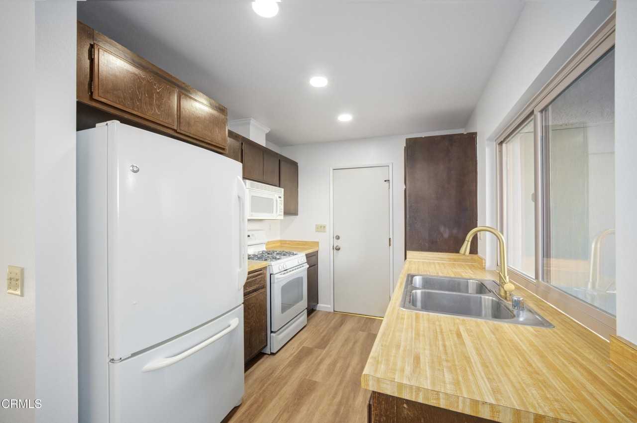 1534 Eland Ln - Photo 7 of 16