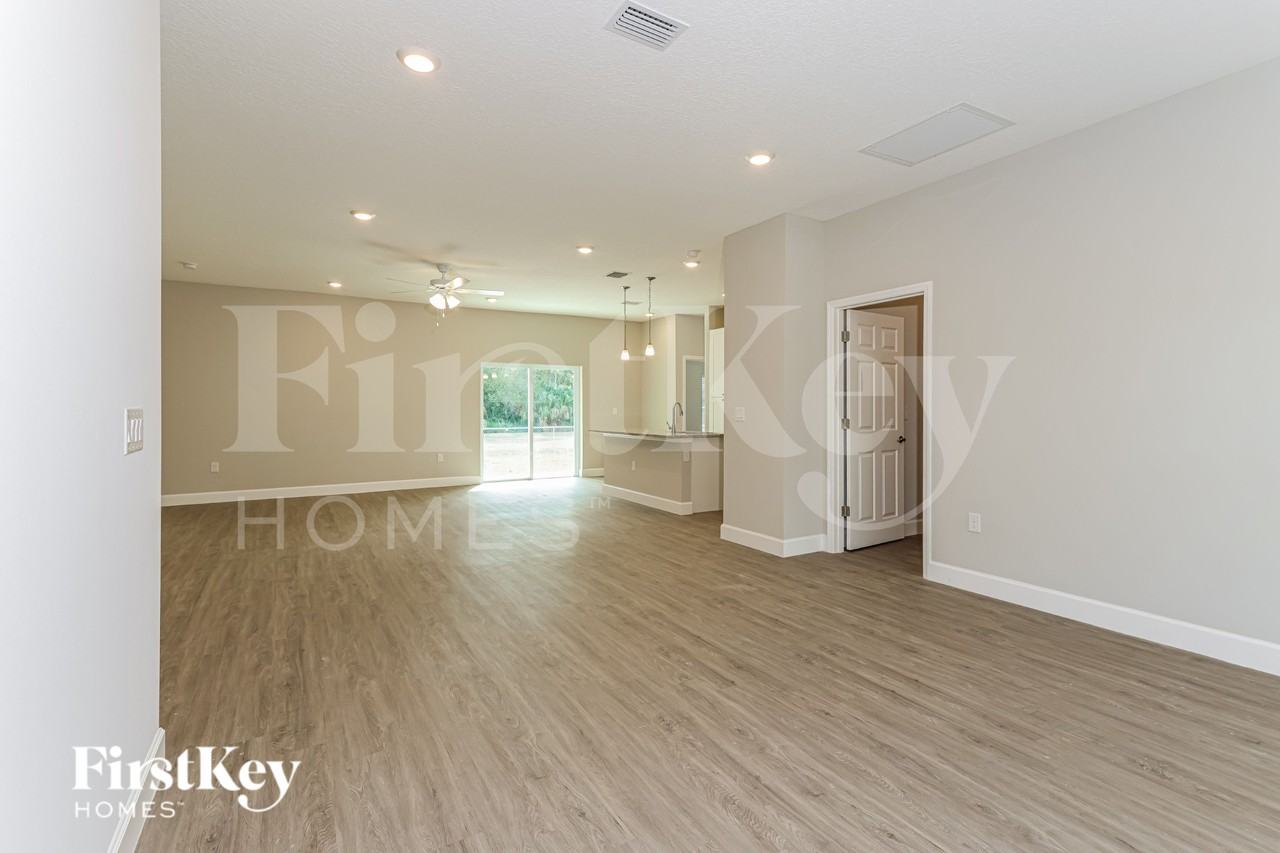 514 Warwick St Se - Photo 2 of 19