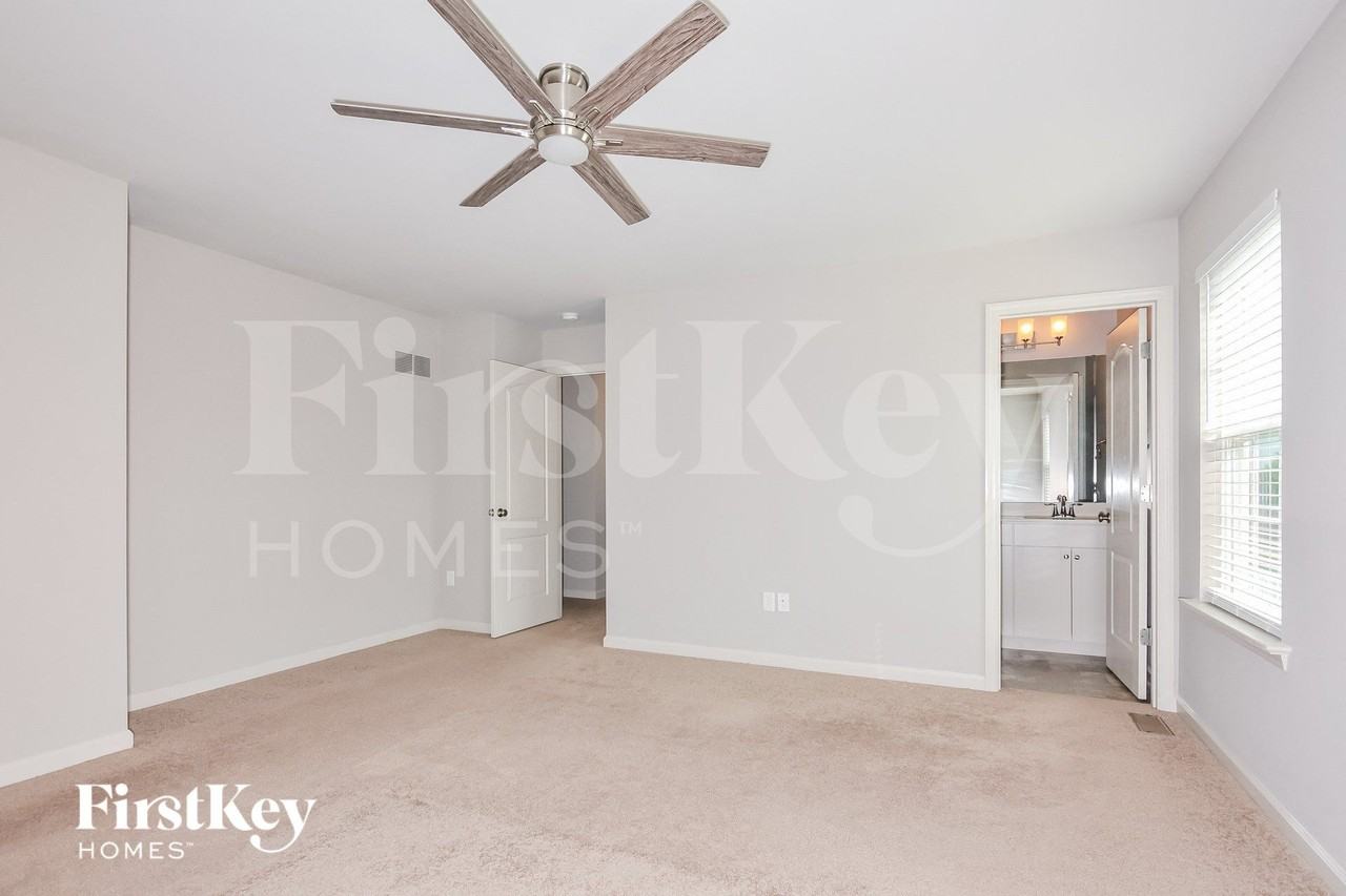 106 Katiemist Dr - Photo 7 of 15