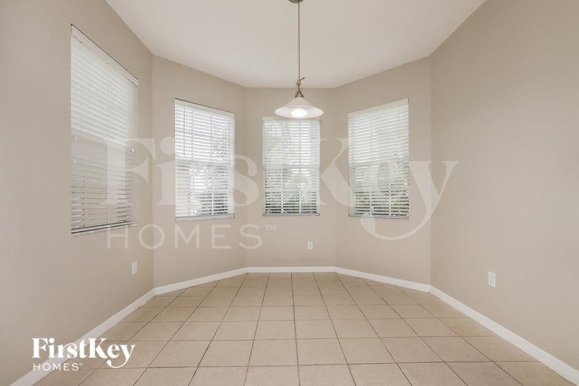 1342 Impatiens Ct - Photo 4 of 16