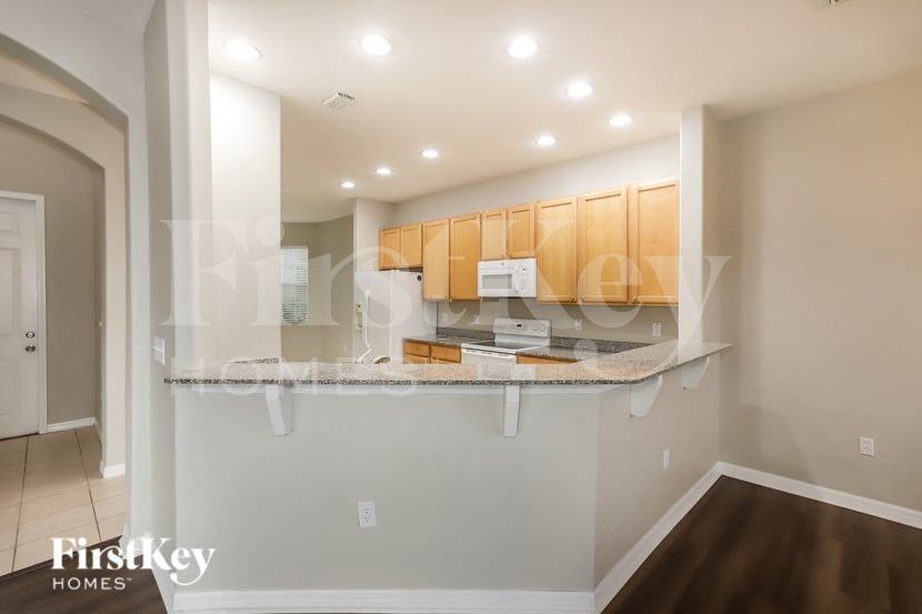 1342 Impatiens Ct - Photo 5 of 16