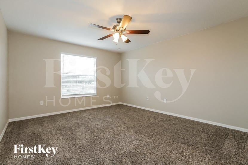 1342 Impatiens Ct - Photo 7 of 16