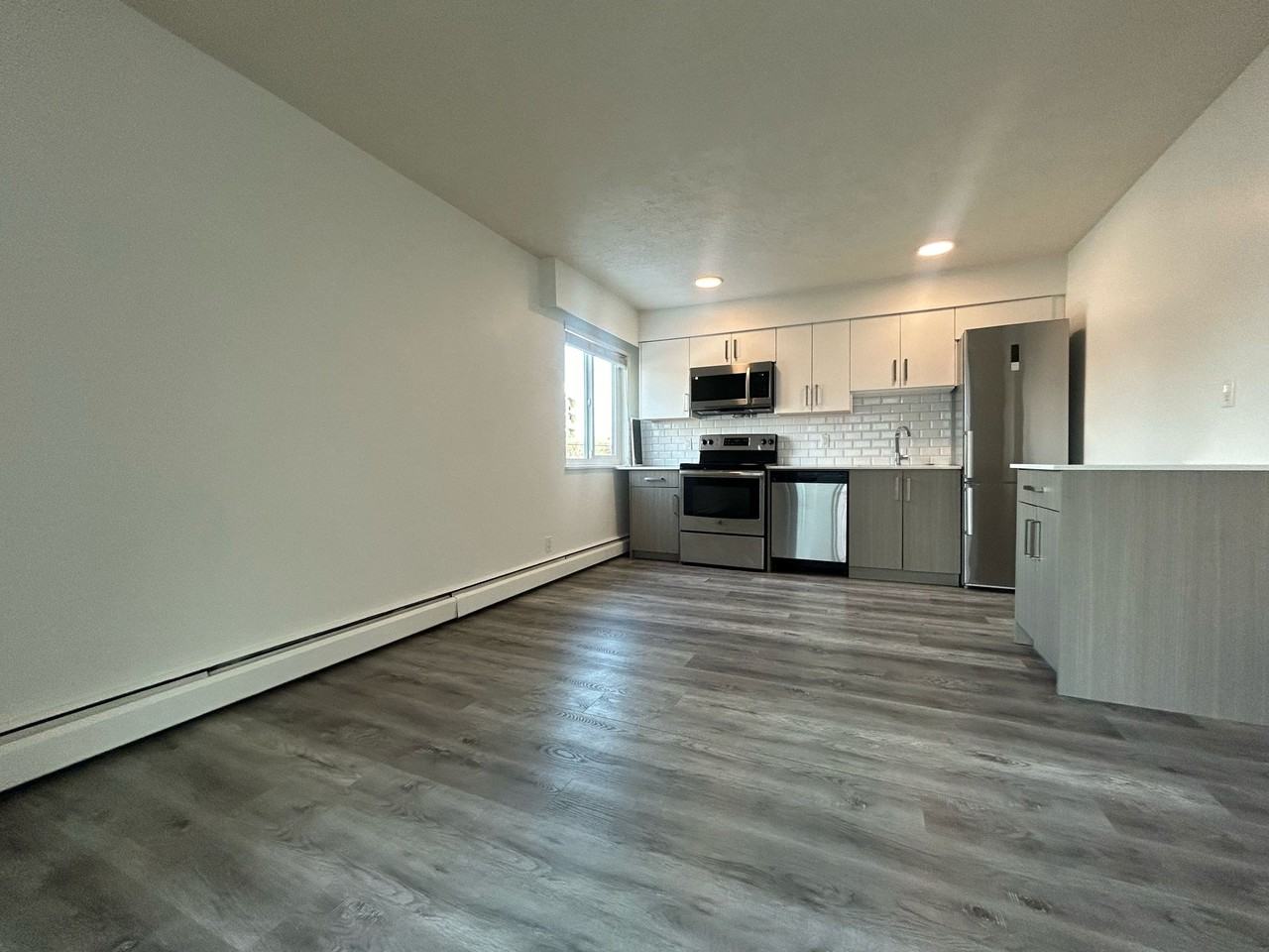 2325 Glen Dr #11 - Photo 5 of 42