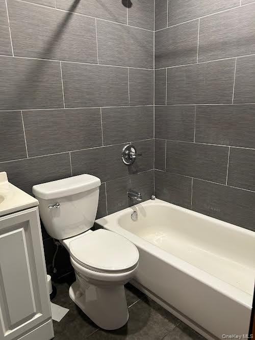 5000 Hempstead Tpke ##2 - Photo 3 of 7