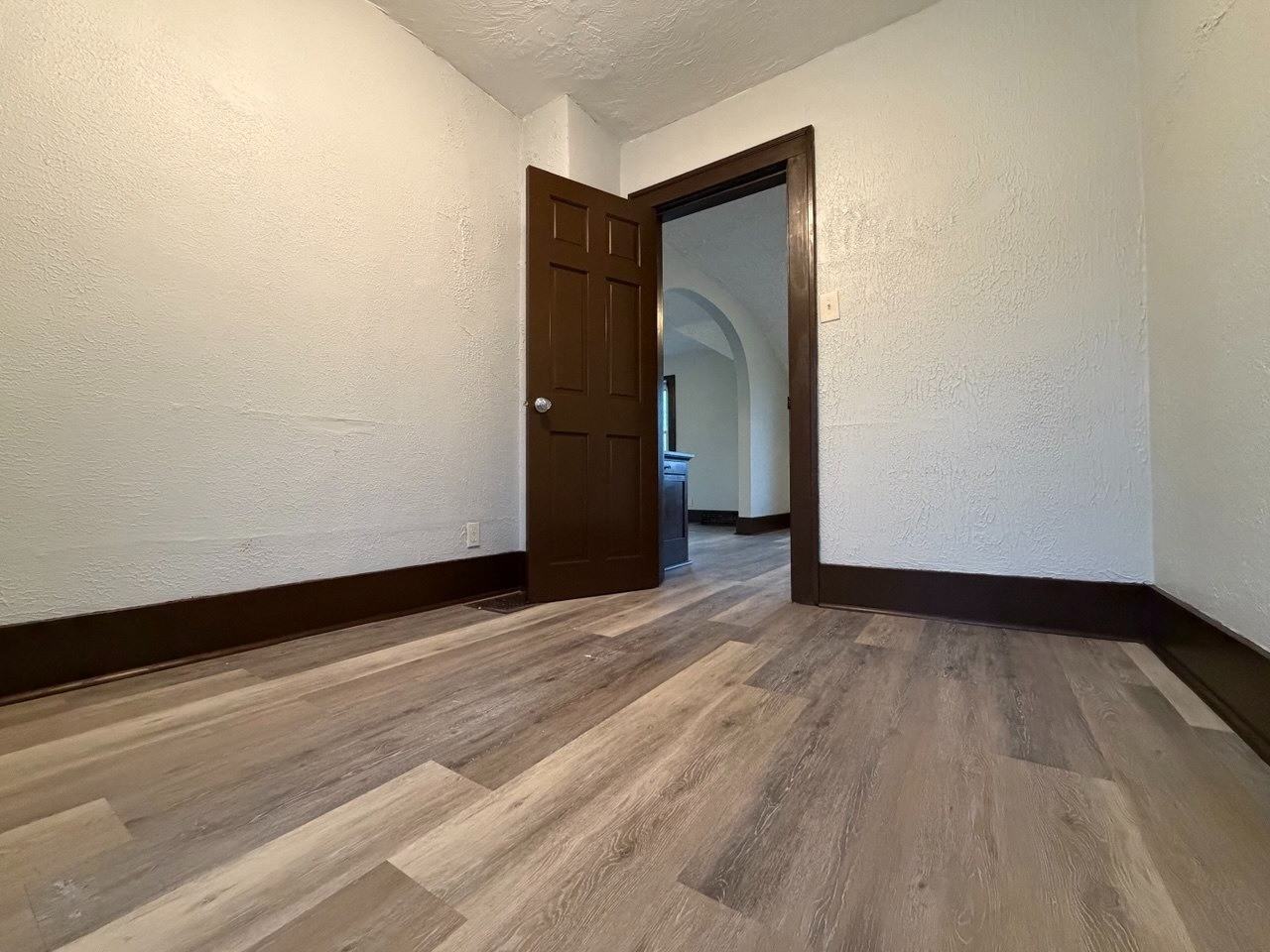 904 York St #2 - Photo 6 of 20