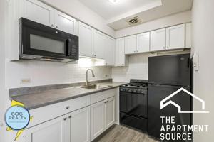 featured image of 3001 Thatcher Ave #2C
