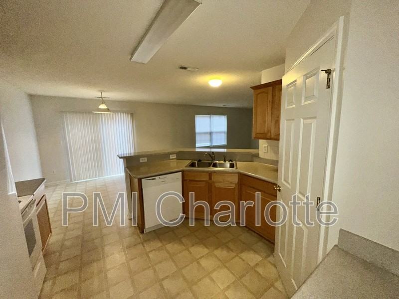 5787 Dove Point Dr Sw - Photo 7 of 25