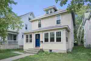 featured image of 954 15th Ave Se