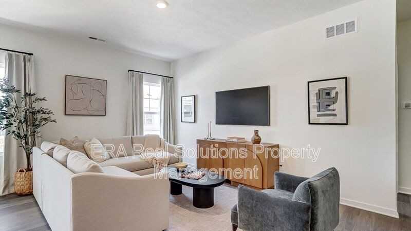 406 Emily Dr - Photo 7 of 30