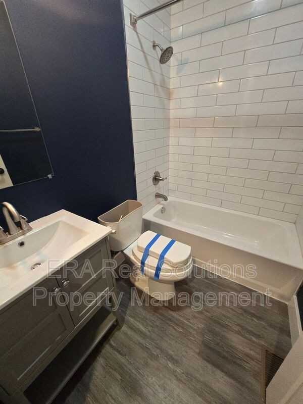 772 Sullivant Ave - Photo 6 of 28