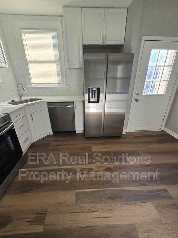 87 Euclid Ave - Photo 5 of 35