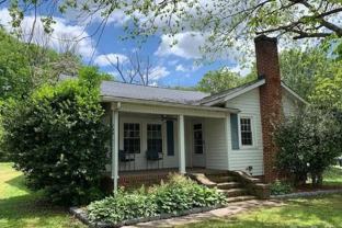 935 Old Charlotte Rd - Photo 1 of 1