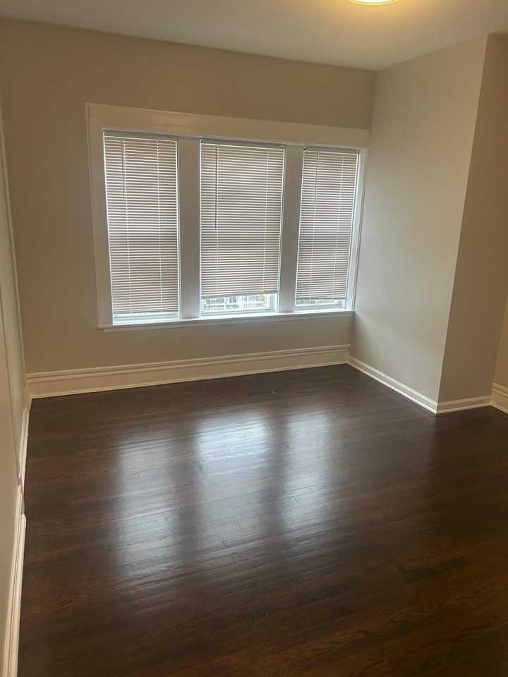 2456 W Cuyler Ave #2 - Photo 2 of 14