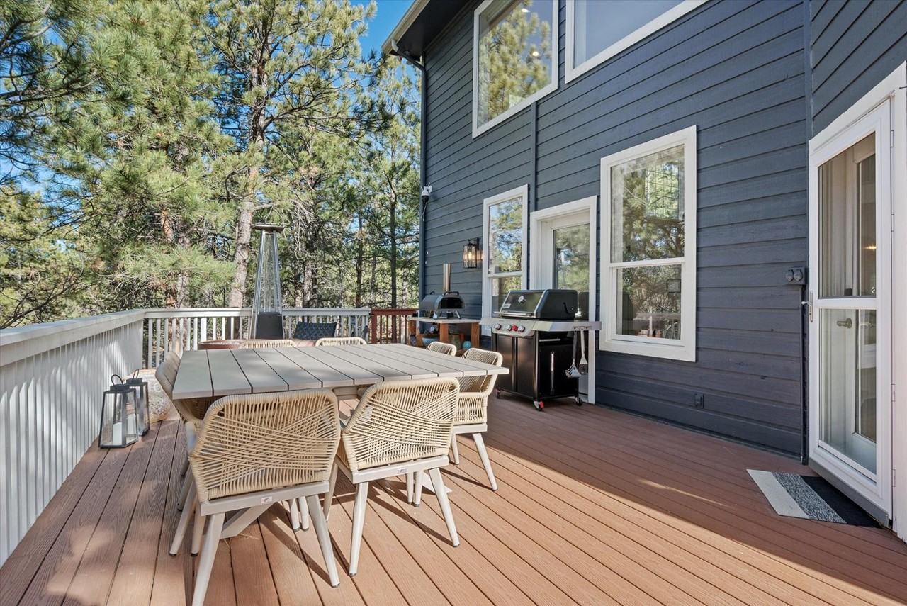 450 Lariat Loop - Photo 6 of 50