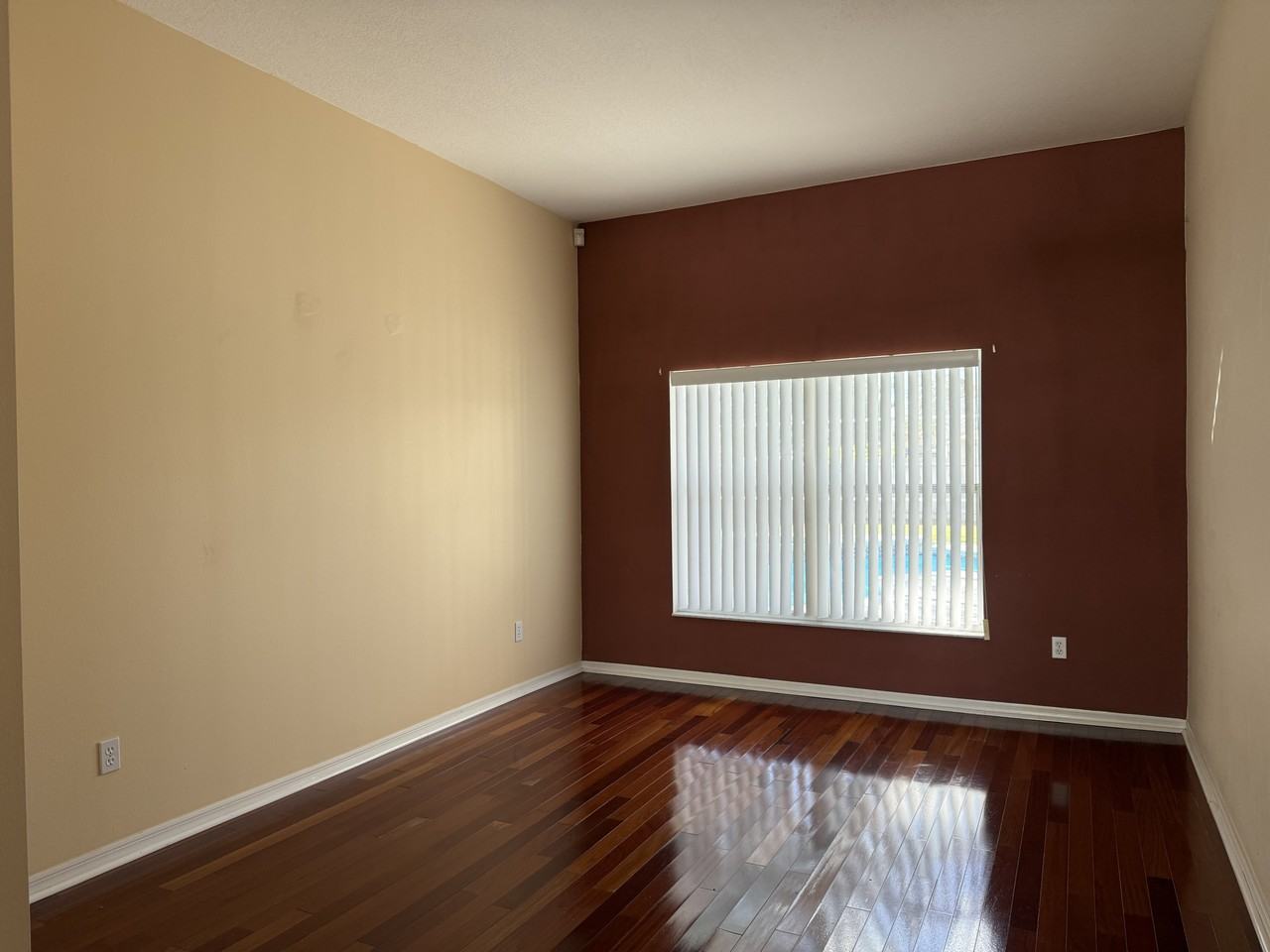 18230 Dolly Brook Ln - Photo 3 of 40