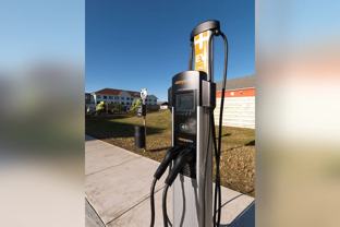 75 Cowles Ln - Photo 1 of 1