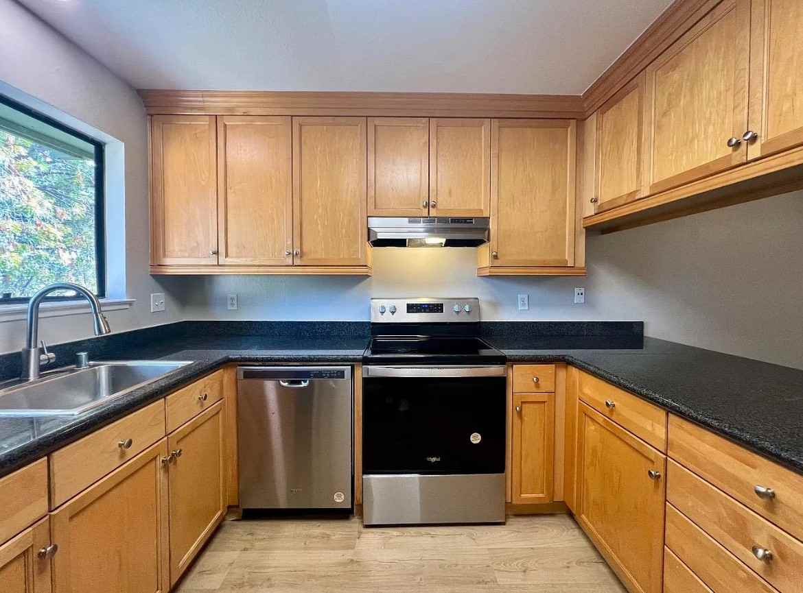 38780 Tyson Ln #305C - Photo 2 of 9