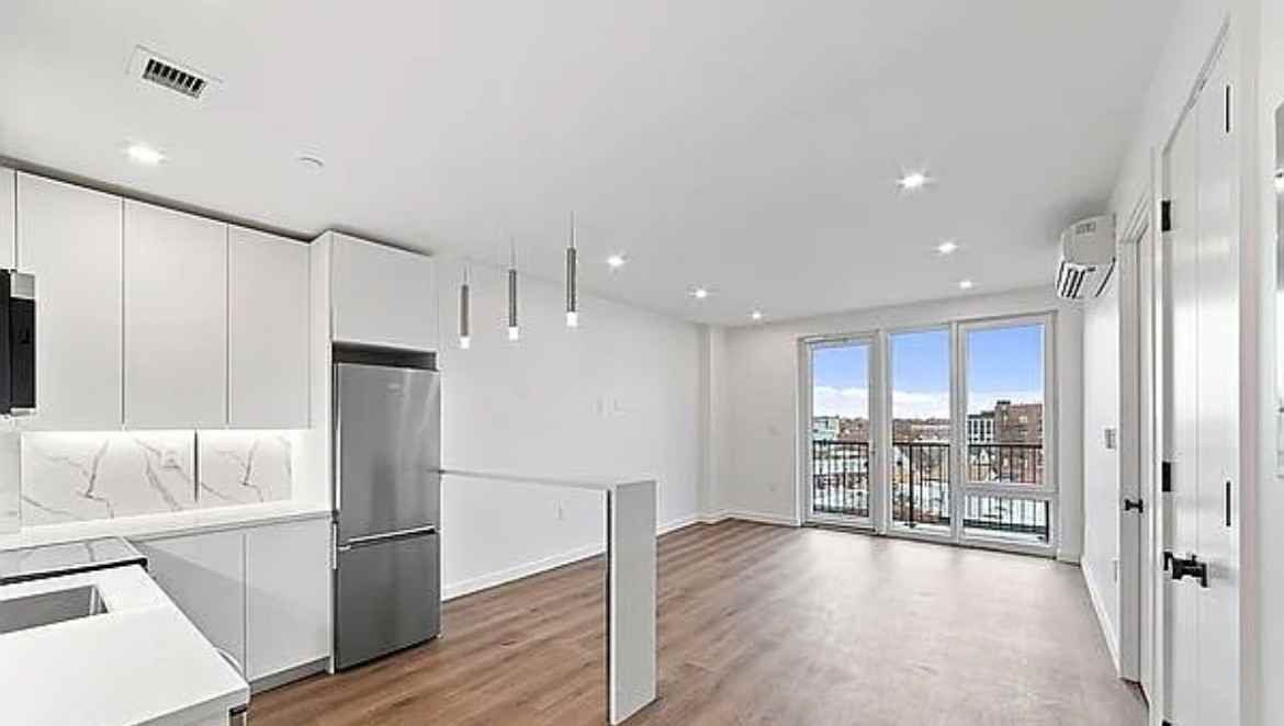 1462 Flatbush Ave #7D - Photo 2 of 8